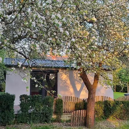 Pod Jablonia Nyaraló *