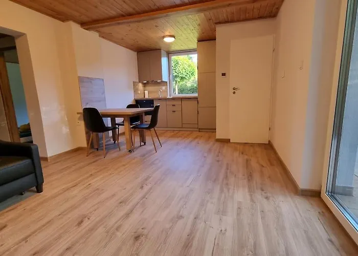 Pod Jablonia Nyaraló *