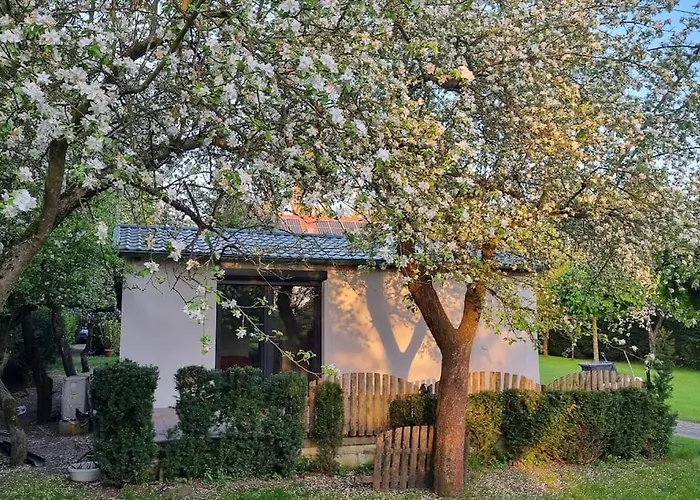 Pod Jablonia Nyaraló *